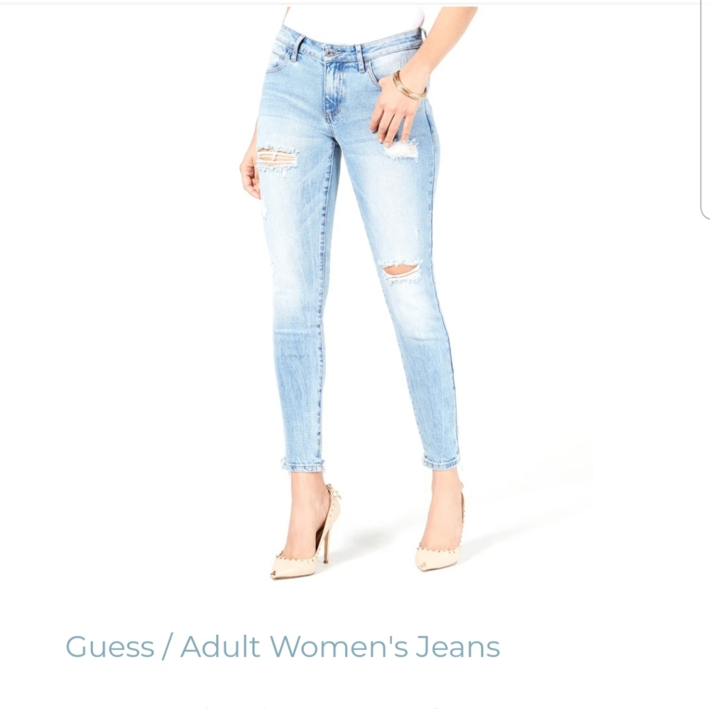 NEW Guess Sexy Curve, Mid Rise Jeans